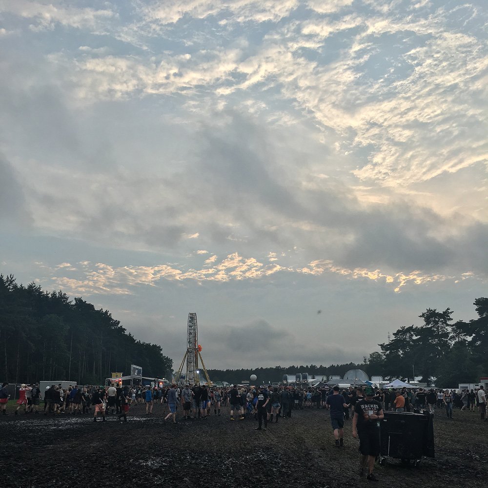 Hurricane Festival 2016: Riesenrad im Schlamm